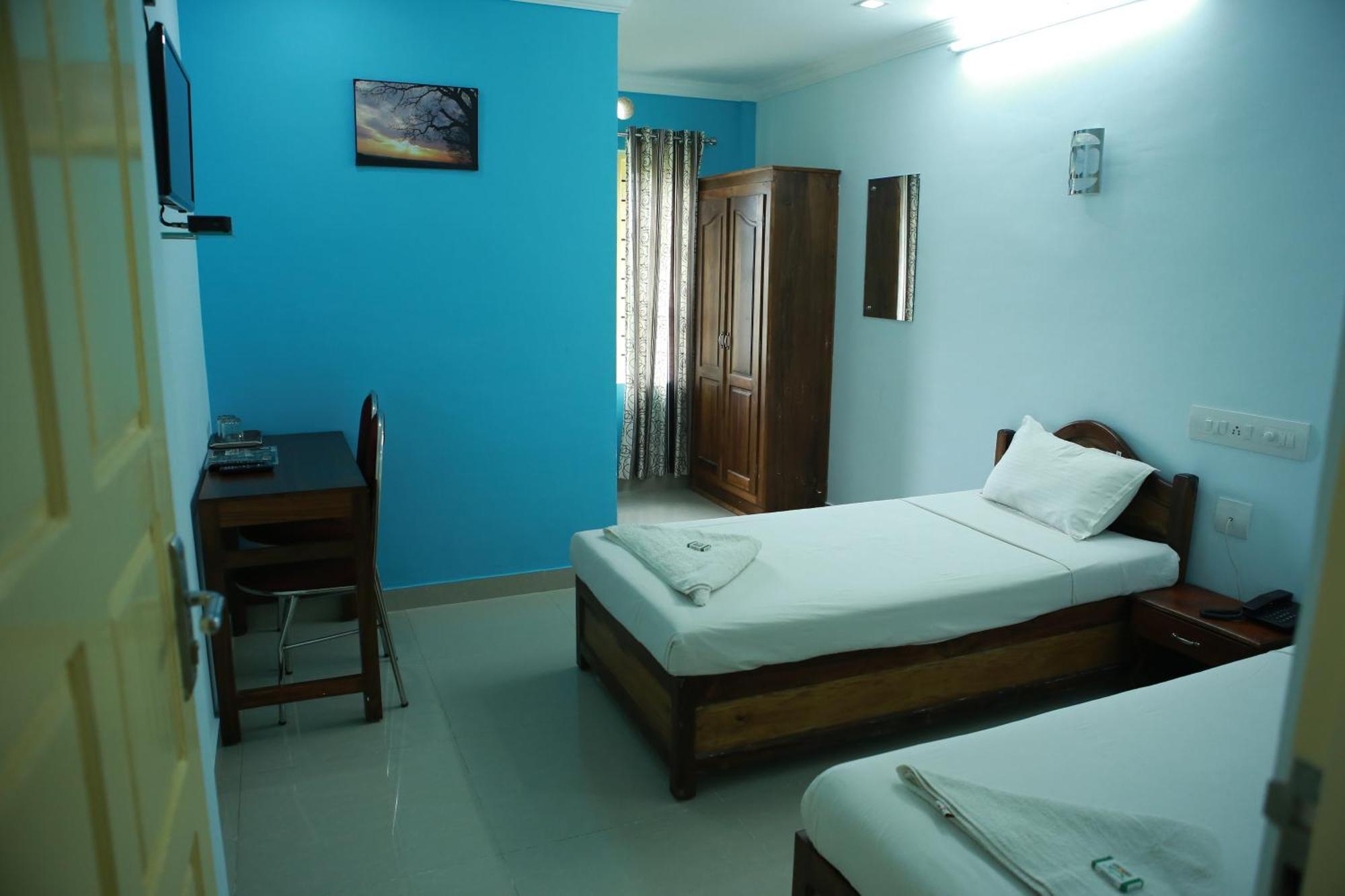 Hotel Anna Residency à Nedumbassery Extérieur photo