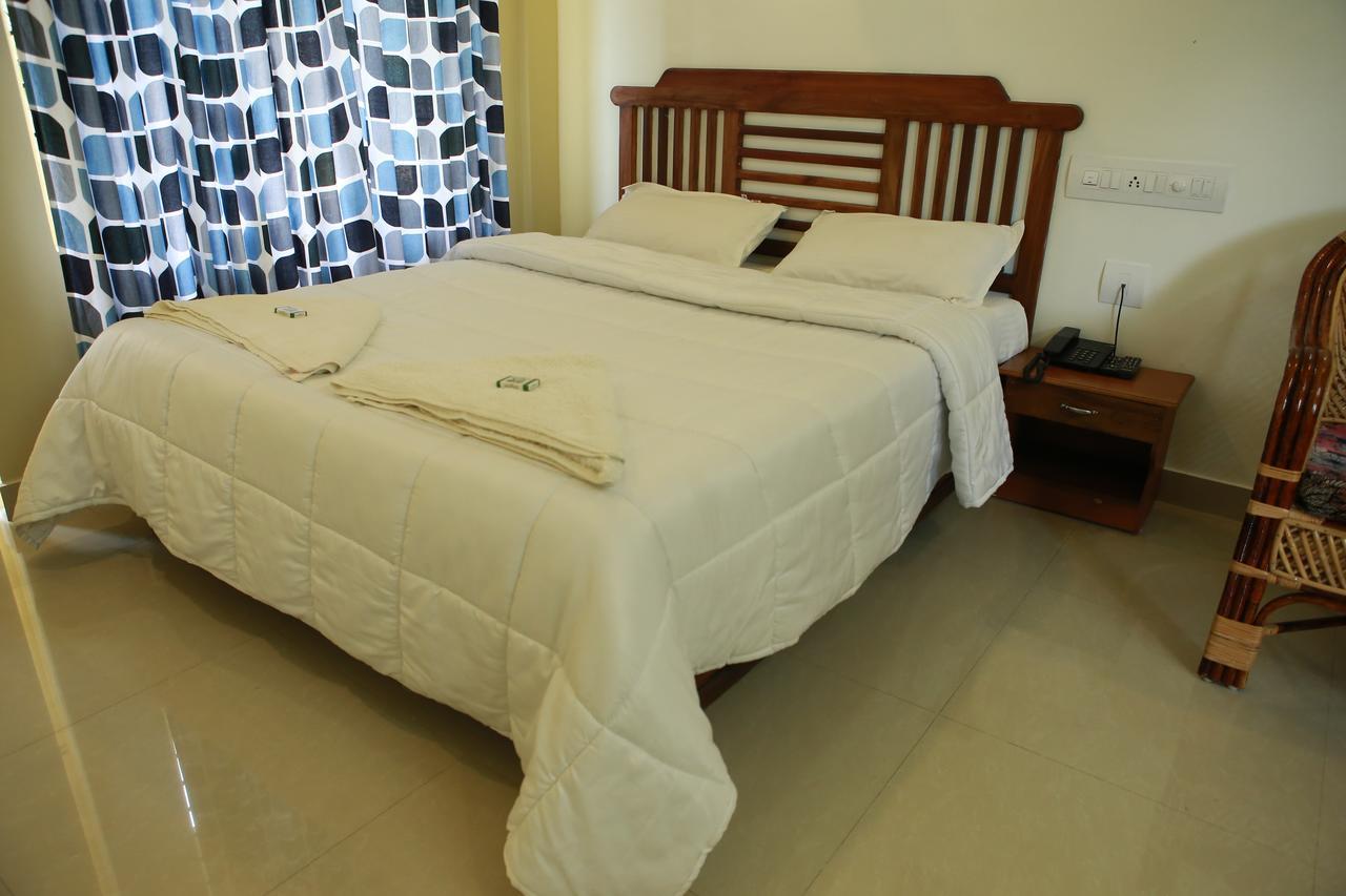 Hotel Anna Residency à Nedumbassery Extérieur photo