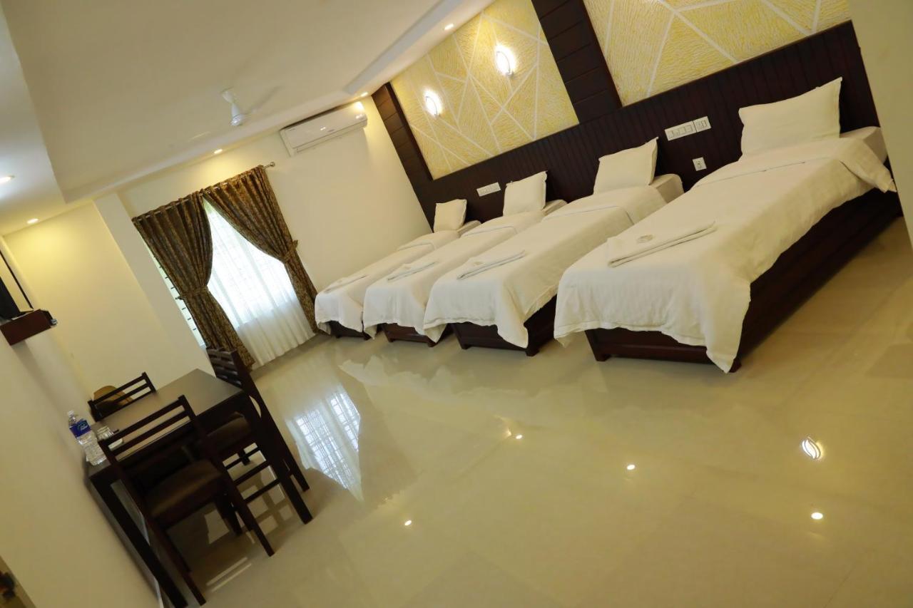 Hotel Anna Residency à Nedumbassery Extérieur photo