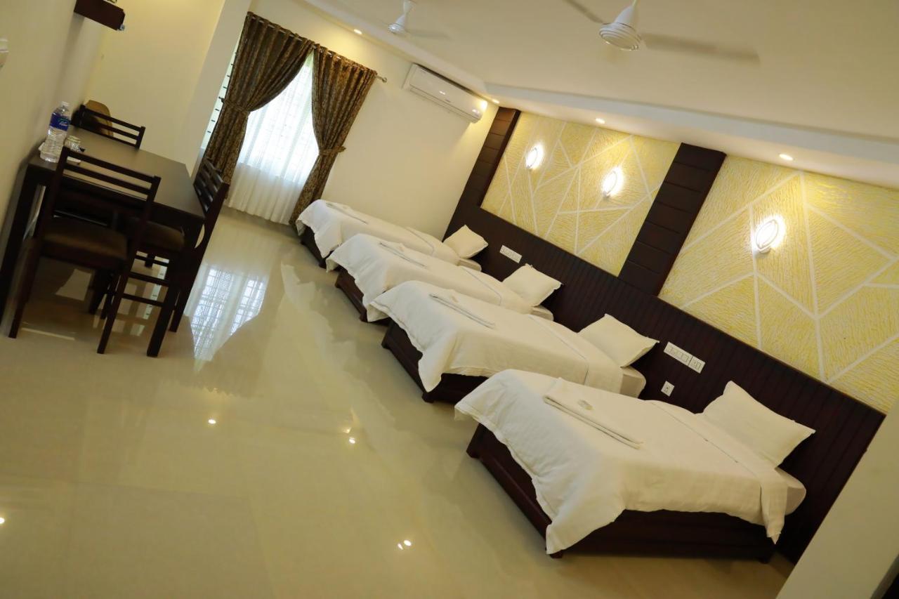 Hotel Anna Residency à Nedumbassery Extérieur photo