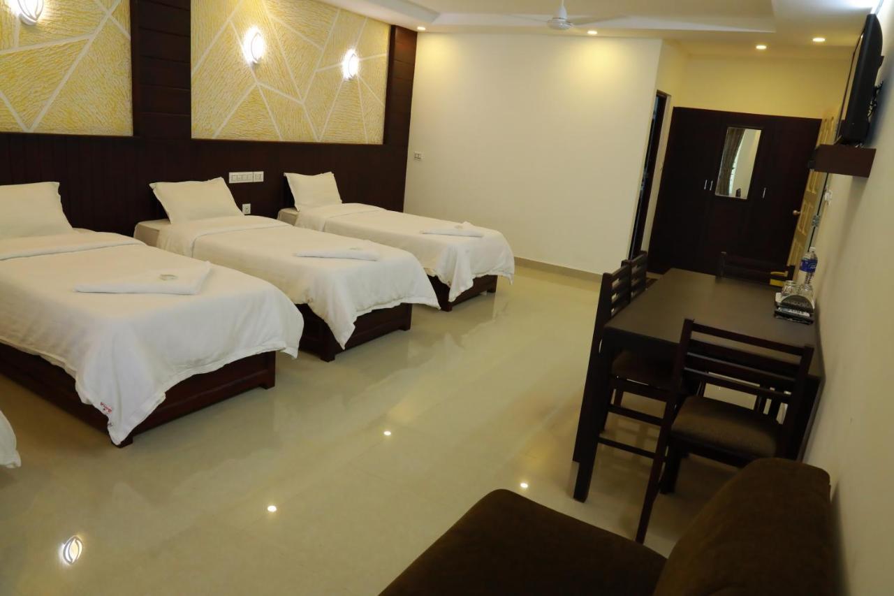 Hotel Anna Residency à Nedumbassery Extérieur photo
